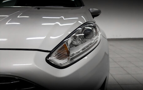 Ford Fiesta, 2015 год, 940 000 рублей, 17 фотография