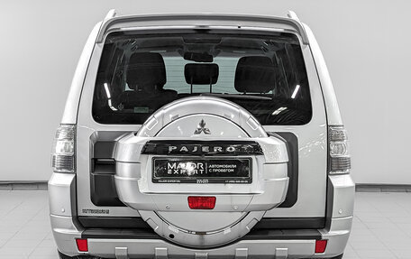Mitsubishi Pajero IV, 2010 год, 1 950 000 рублей, 6 фотография
