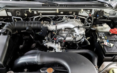 Mitsubishi Pajero IV, 2010 год, 1 950 000 рублей, 9 фотография