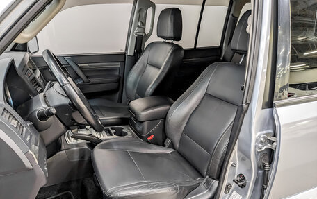 Mitsubishi Pajero IV, 2010 год, 1 950 000 рублей, 20 фотография