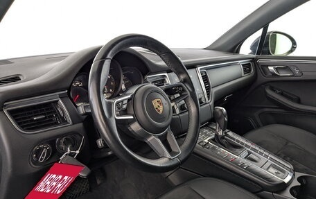 Porsche Macan I рестайлинг, 2016 год, 3 590 000 рублей, 16 фотография