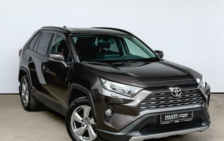 Toyota RAV4, 2021 год, 3 200 000 рублей, 3 фотография