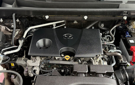 Toyota RAV4, 2021 год, 3 200 000 рублей, 9 фотография