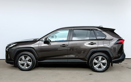 Toyota RAV4, 2021 год, 3 200 000 рублей, 8 фотография