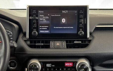 Toyota RAV4, 2021 год, 3 200 000 рублей, 17 фотография