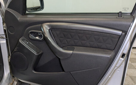 Renault Duster I рестайлинг, 2015 год, 1 050 000 рублей, 24 фотография