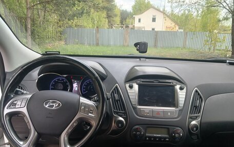 Hyundai ix35 I рестайлинг, 2015 год, 1 250 000 рублей, 15 фотография