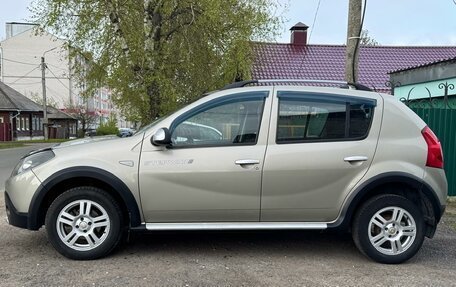 Renault Sandero I, 2012 год, 755 000 рублей, 3 фотография