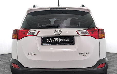 Toyota RAV4, 2015 год, 2 100 000 рублей, 6 фотография