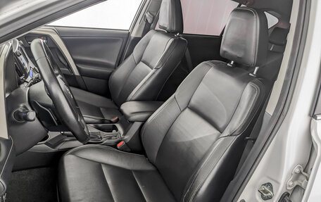 Toyota RAV4, 2015 год, 2 100 000 рублей, 20 фотография