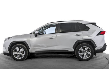Toyota RAV4, 2021 год, 3 200 000 рублей, 8 фотография