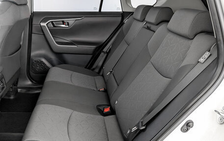 Toyota RAV4, 2021 год, 3 200 000 рублей, 12 фотография