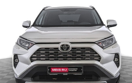 Toyota RAV4, 2021 год, 3 200 000 рублей, 2 фотография