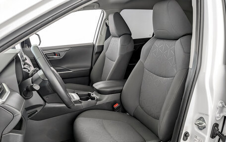 Toyota RAV4, 2021 год, 3 200 000 рублей, 20 фотография
