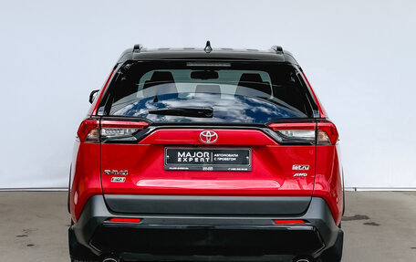 Toyota RAV4, 2021 год, 3 900 000 рублей, 6 фотография