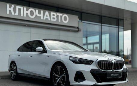 BMW 5 серия, 2024 год, 9 500 000 рублей, 2 фотография