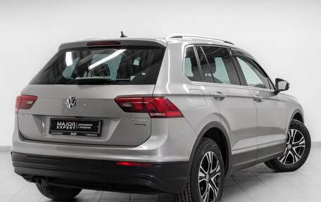 Volkswagen Tiguan II, 2017 год, 2 225 000 рублей, 5 фотография