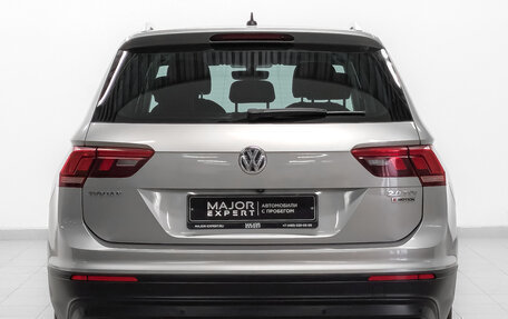Volkswagen Tiguan II, 2017 год, 2 225 000 рублей, 6 фотография