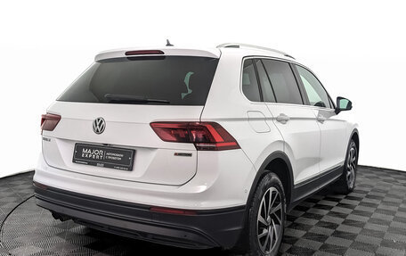 Volkswagen Tiguan II, 2018 год, 2 050 000 рублей, 4 фотография
