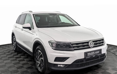 Volkswagen Tiguan II, 2018 год, 2 050 000 рублей, 3 фотография