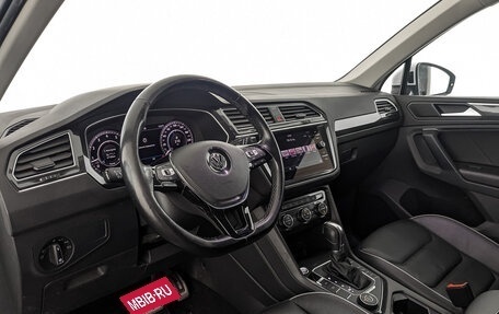 Volkswagen Tiguan II, 2018 год, 2 050 000 рублей, 14 фотография
