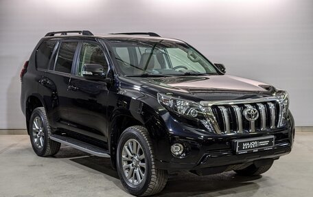 Toyota Land Cruiser Prado 150 рестайлинг 2, 2017 год, 4 150 000 рублей, 3 фотография