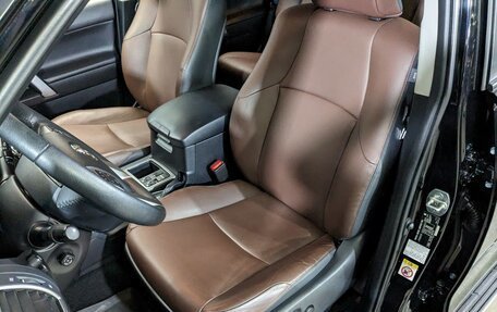 Toyota Land Cruiser Prado 150 рестайлинг 2, 2017 год, 4 150 000 рублей, 8 фотография