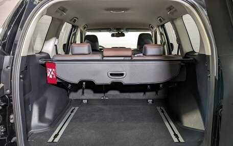Toyota Land Cruiser Prado 150 рестайлинг 2, 2017 год, 4 150 000 рублей, 15 фотография