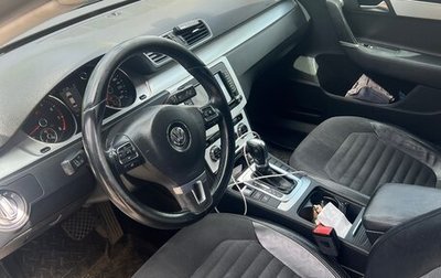 Volkswagen Passat B7, 2011 год, 850 000 рублей, 1 фотография