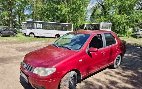 Fiat Albea I рестайлинг, 2007 год, 320 000 рублей, 2 фотография