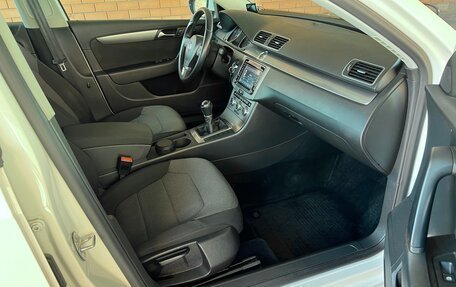 Volkswagen Passat B7, 2013 год, 1 350 000 рублей, 15 фотография