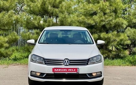 Volkswagen Passat B7, 2013 год, 1 350 000 рублей, 11 фотография