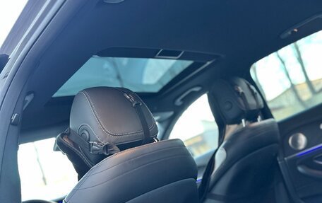 Mercedes-Benz E-Класс, 2020 год, 5 340 000 рублей, 24 фотография