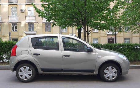 Renault Sandero I, 2012 год, 399 000 рублей, 2 фотография