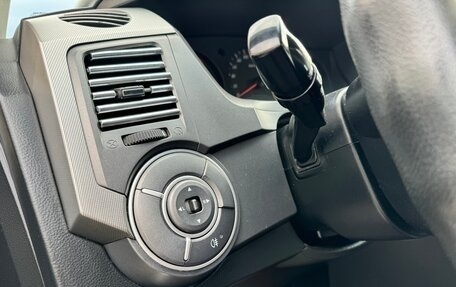 SsangYong Kyron I, 2012 год, 800 000 рублей, 25 фотография