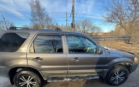 Ford Escape II, 2005 год, 550 000 рублей, 3 фотография