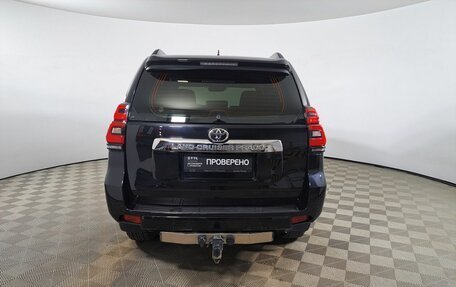 Toyota Land Cruiser Prado 150 рестайлинг 2, 2018 год, 4 699 000 рублей, 7 фотография