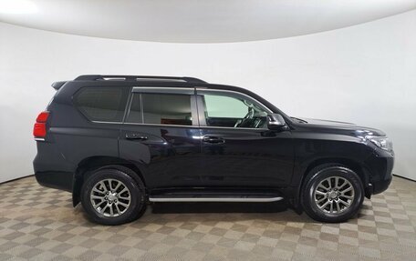 Toyota Land Cruiser Prado 150 рестайлинг 2, 2018 год, 4 699 000 рублей, 5 фотография