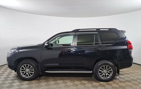 Toyota Land Cruiser Prado 150 рестайлинг 2, 2018 год, 4 699 000 рублей, 10 фотография