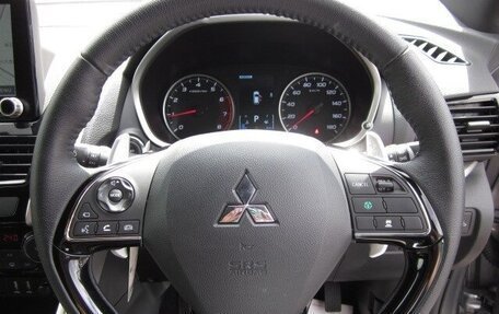 Mitsubishi Eclipse Cross, 2022 год, 1 650 000 рублей, 10 фотография
