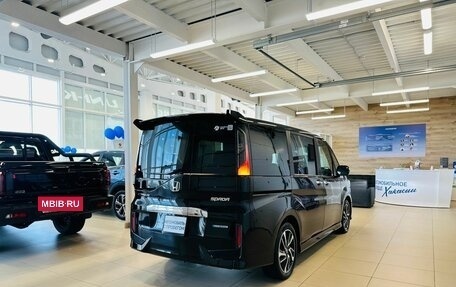 Honda Stepwgn IV, 2017 год, 2 949 900 рублей, 6 фотография