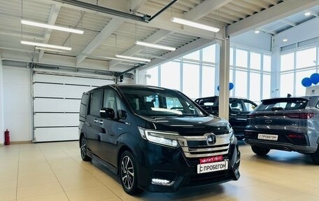 Honda Stepwgn IV, 2017 год, 2 949 900 рублей, 8 фотография