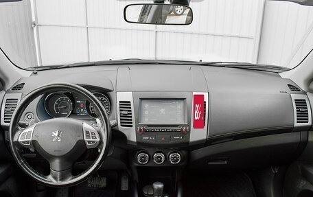 Peugeot 4007, 2011 год, 1 550 000 рублей, 11 фотография
