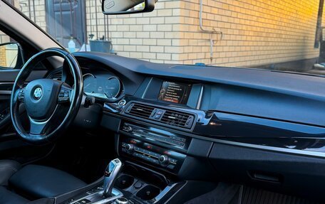 BMW 5 серия, 2015 год, 2 600 000 рублей, 12 фотография