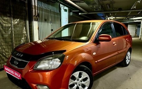 KIA Rio II, 2011 год, 670 000 рублей, 2 фотография