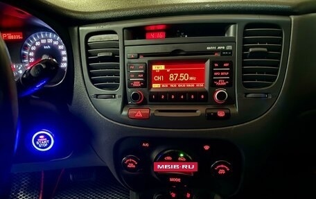 KIA Rio II, 2011 год, 670 000 рублей, 21 фотография