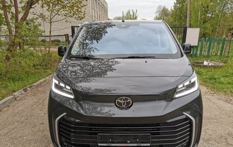 Toyota ProAce II, 2024 год, 5 550 000 рублей, 2 фотография