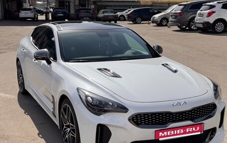KIA Stinger I, 2021 год, 3 750 000 рублей, 9 фотография