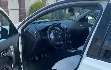 Nissan Qashqai, 2010 год, 850 000 рублей, 4 фотография