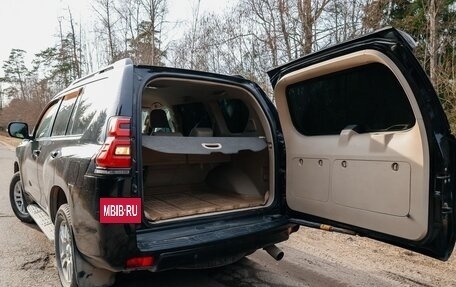 Toyota Land Cruiser Prado 150 рестайлинг 2, 2013 год, 2 550 000 рублей, 4 фотография